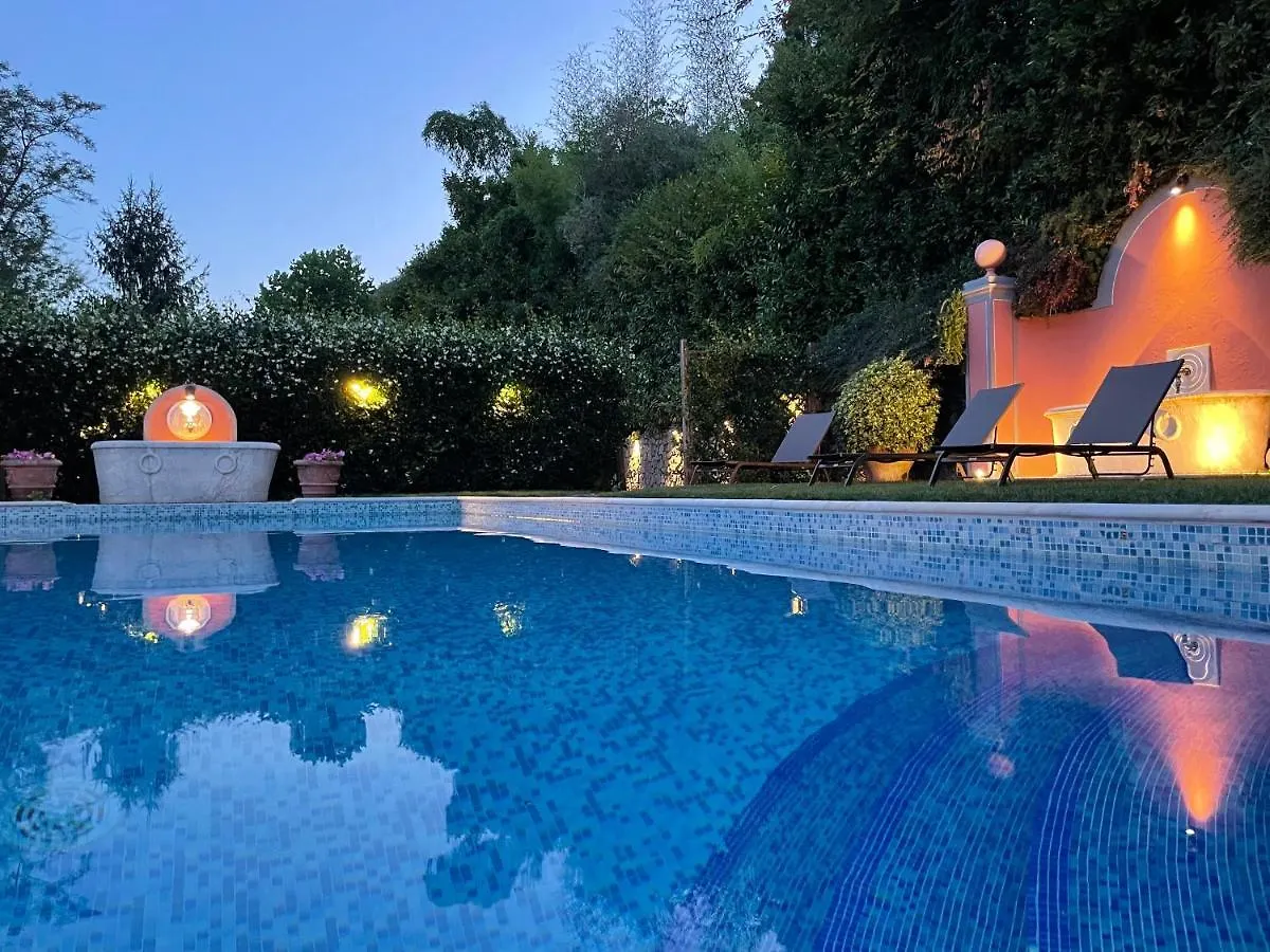 Burlamacchi Villas Bagni di Lucca 0*,  Italy